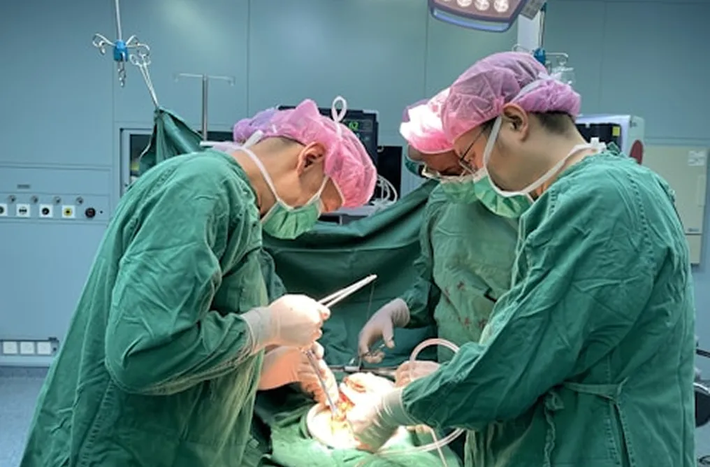 Critical Care Technician